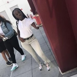 Meet your Posher, Shemeka